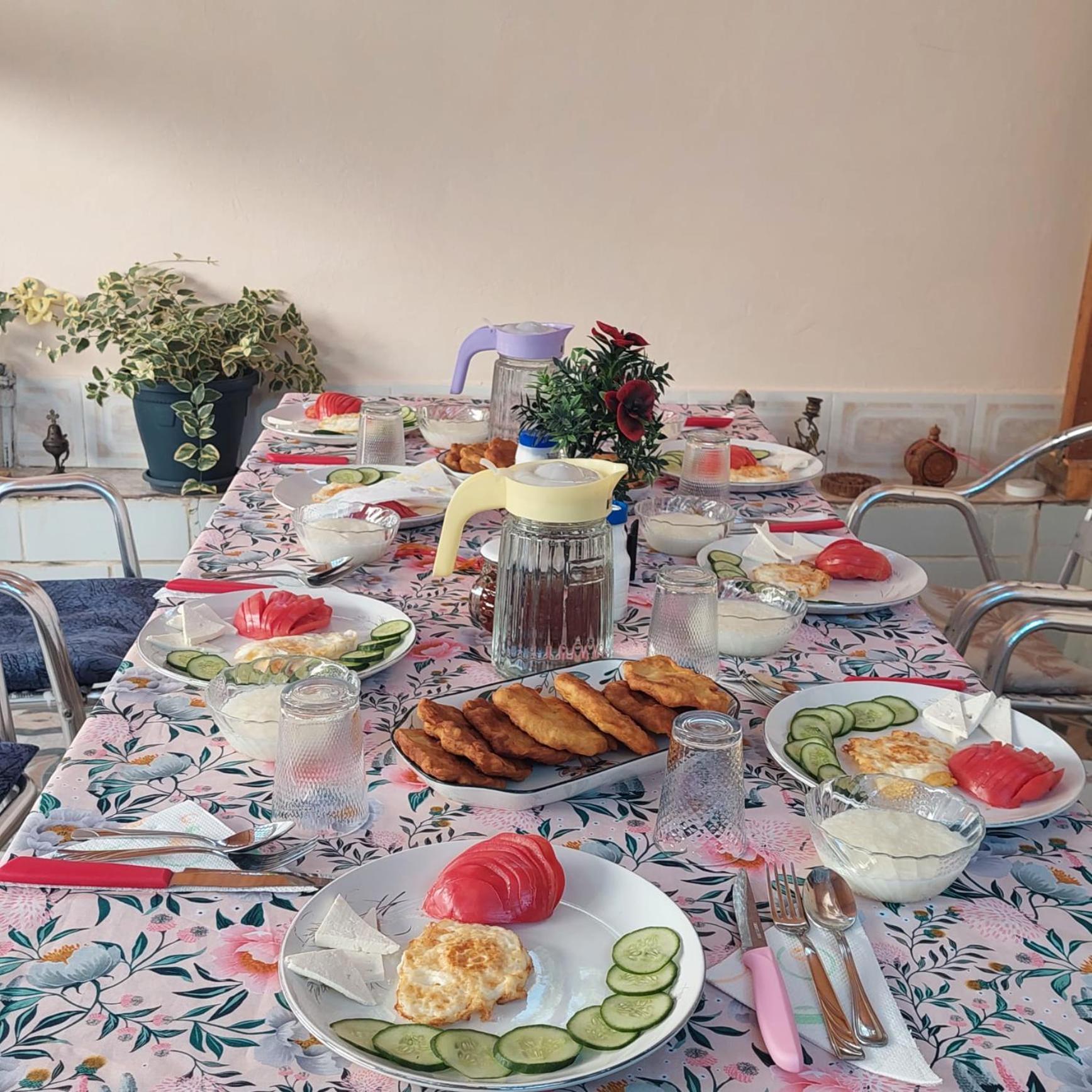 Ferienwohnung Gast Haus Bojaxhiu Berat Exterior foto