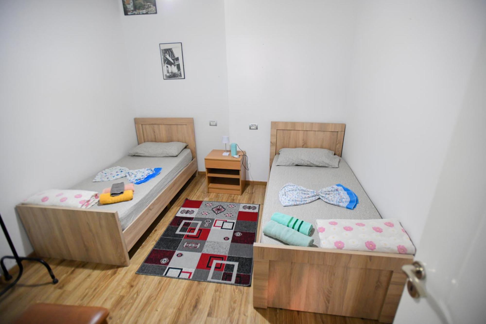 Ferienwohnung Gast Haus Bojaxhiu Berat Exterior foto